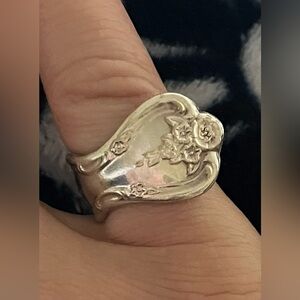 ROGERS ORIGINAL SILVERWARE Ring